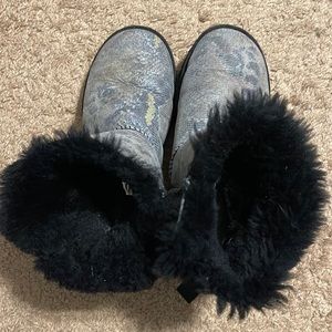 UGG boots. Loved, fair condition
